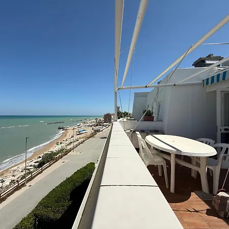 P101 - Porto Recanati, Esclusiva Mansarda Con Terrazza Sul Mare Porto Recanati